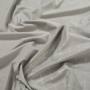 Zasłona 140 x 250 Dekoracyjna Velvet Karina2 Srebr