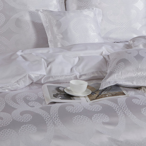 Bedding 220 x 200 5pcs Satin Embroidered AT003