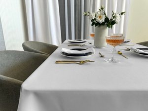 Tablecloth 140x300 Stain-Resistant Surbo White