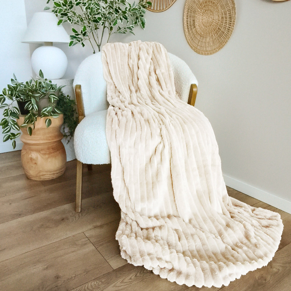 Blanket 200 x 220 Microfiber Stamped Stripes Nuvio 01