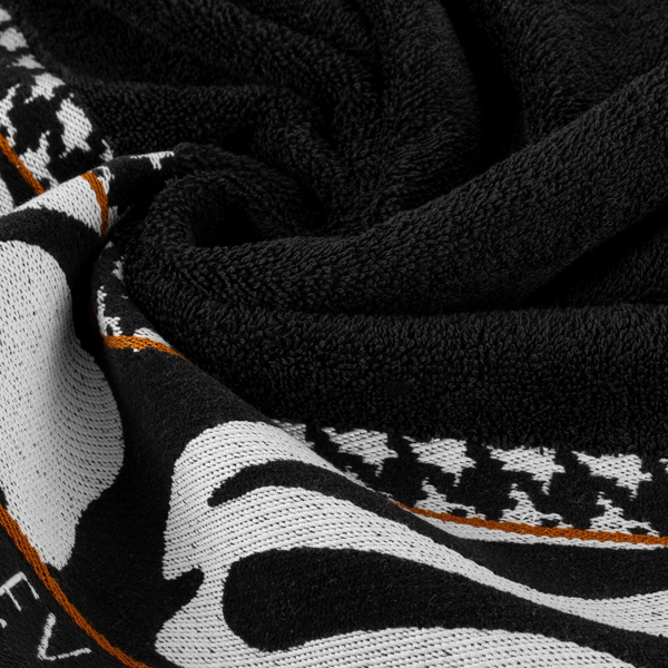 Eva Minge Eva6 Bath Towel 70 x 140 Black