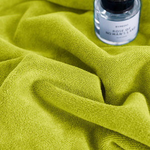 Towel 50 x 90 Microfiber Active 380 g/m2 Matcha