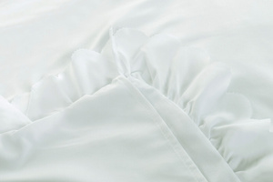 Bedding 220 x 200 3pc with valance Jowita 06