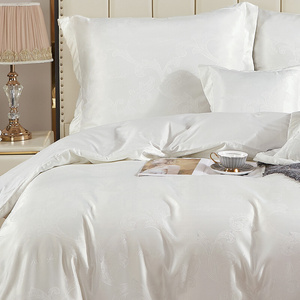 Bedding 220 x 200 5-piece Satin Embroidered AT011