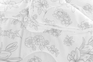 Quilt 160 x 200 Anti-allergenic Year-round Lily