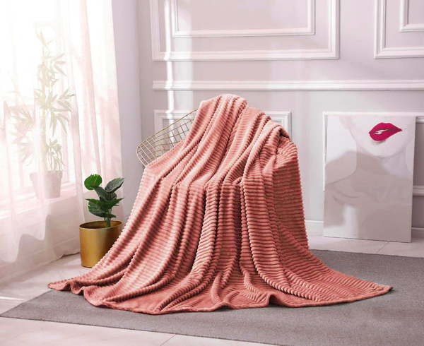 Koc 160 x 200 Mikrofibra Tłoczona Ardea Pasy 45