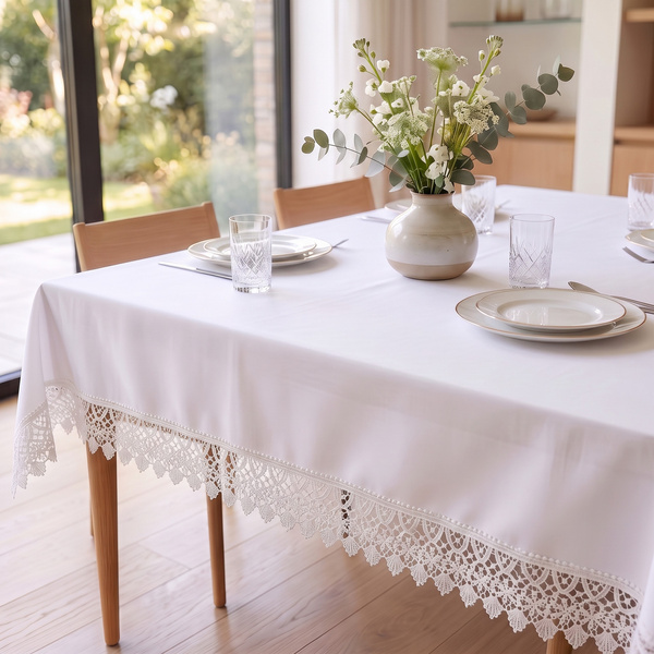 Obrus 100x100 Plamoodporny z Gipiurą Elia Biel 01