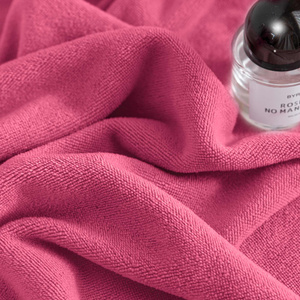 Towel 50 x 90 Microfiber Active 380 g/m2 Fuchsia