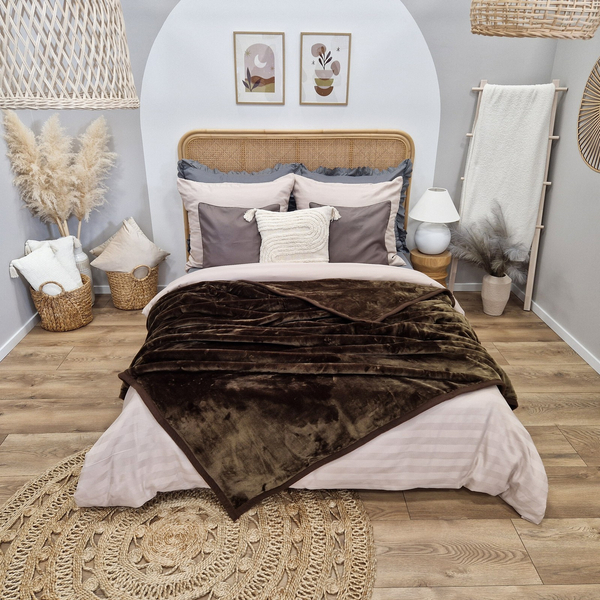 Koc 160 x 200 Akrylowy Jednolity Ciepły Yasemin 03