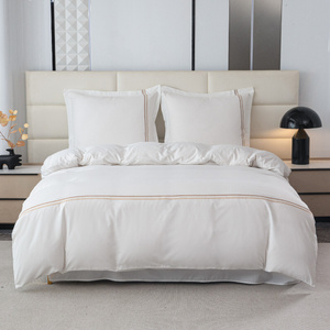 Pościel 160 x 200 3cz Gładka Z Haftem Lumera 01