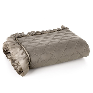 Quilted Bedspread 220 x 240 with Ruffle Vanesa C.Beige