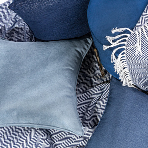 Poszewka 50 x 50 Dekoracyjna Palermo 5 C.Niebieski