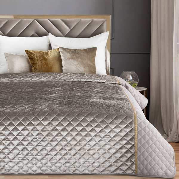 Quilted Decorative Bedspread Kristin Beige 220 x 240