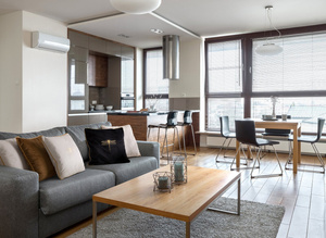 Poszewka 45 x 45 Dekoracyjna Lori Gran + Zło