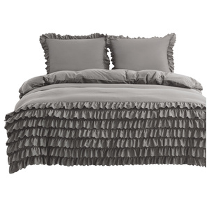 Bedding 160 x 200 3-piece set with Ruffles Domingo 03