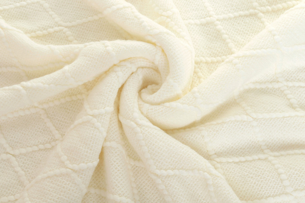 Koc 127 x 152 Bawełniano-Akrylowy Nasi 01