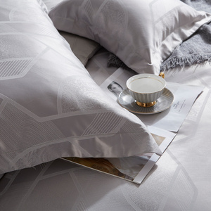 Bedding set 220 x 200 5 pcs Satin Embroidered AT014