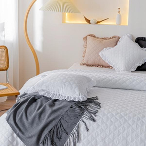 Bedspread 140 x 200 Quilted Double Sided Ruffy White