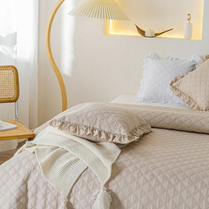 Bedspread 140 x 200 Quilted Double Sided Ruffy Beige