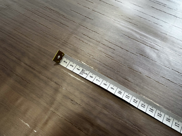 Cerata Na Stół 140 cm Dekoracyjna Na Metry Lena 57