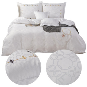 Bedding 160 x 200 5 pcs Satin Embroidered AT012