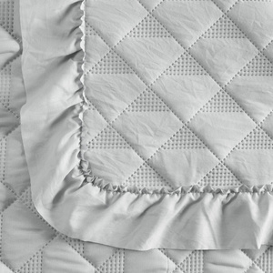 Quilted Bedspread 220 x 240 with Ruffle Vanesa Silver