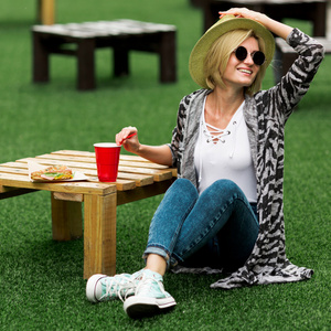 Sztuczna Miękka Gruba Wykładzina Trawa 100cm Kylie