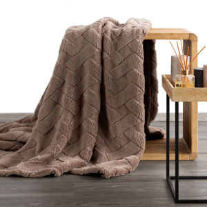 150 x 200 Plush Blanket Herringbone Caro C.Beige
