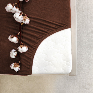 70 x 140 Terry sheet with elastic Gaja 23