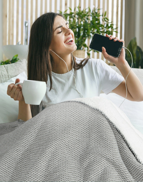 Koc 150 x 200 Mikrofibra Dwustronny Panda Sreb+Bia