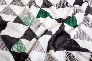 Koc 160 x 200 Mikrofibra Pietro Trójkąty 03