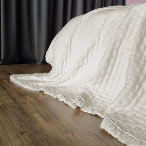 Narzuta 170 x 210 Pikowana Z Falbaną Celia 04