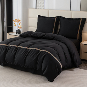 Pościel 200 x 220 3cz Gładka Z Haftem Lumera 08