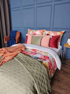 Quilted Bedspread 170 x 210 with Ruffle Vanesa Light Green