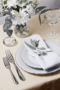 Obrus 140x340 Plamoodporny Klasyczny Elegant Krem