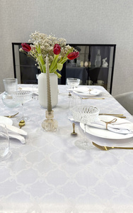 Decorative Tablecloth 160 x 300 Jacquard Camille 01