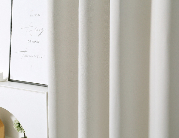 Zasłona 140 x 250 Na Taśmie Blackout Edoardo 02