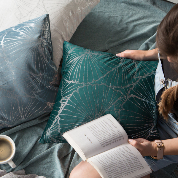 Poszewka 45 x 45 Dekoracyjna Velvet Blink 39 C.Tur