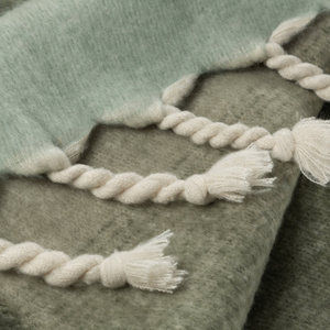 Koc Moherowy 130 x 170 z Frędzlami Moher 6 Ziel+K