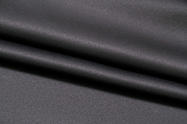 Zasłona 140 x 250 Przelotka Blackout Edoardo 03