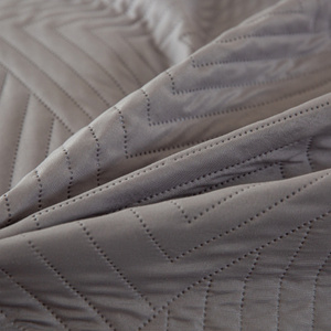 Quilt 200 x 220 Embossed Microfiber Zeynep 03