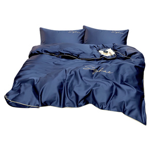 Bedding set 160 x 200 4pcs with Areta 03 embroidery