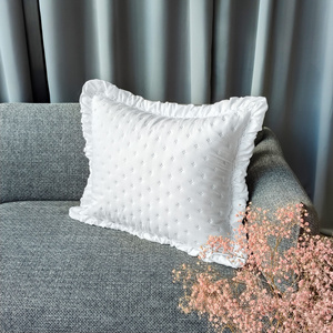 Poszewka 50 x 60 Pikowana Z Falbaną Celia 01