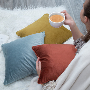 Velvet pillowcase Lili 40 x 40 C.Blue