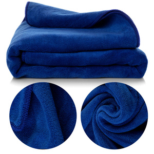 Towel 50 x 90 Microfiber Amy 11 380 g/m2 Pomegranate