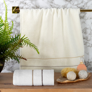 Towel 50 x 90 Bath Frotte Suzi 06 Black