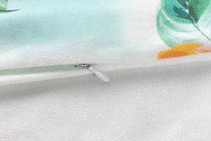 40 x 40 Decorative Facundo 02 pillowcase