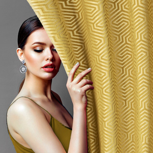 Zasłona 140 x 250 Dekoracyjna Velvet Inga Miodowy