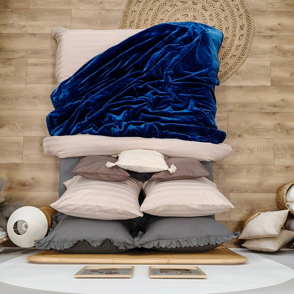 Koc 200 x 220 Akrylowy Jednolity Ciepły Yasemin 09