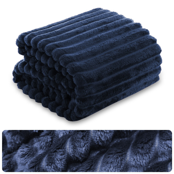 Koc 160 x 200 Mikrofibra Tłoczona Pasy Nuvio 09